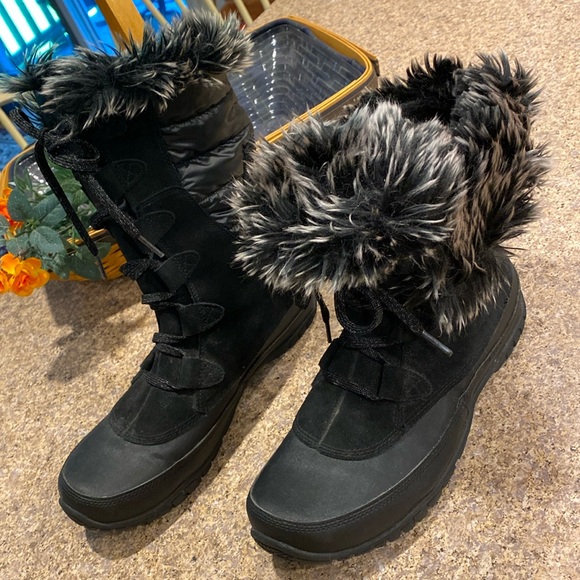 The North Face Black Boots Suede Faux Fur 10 620179 Waterproof (Nuptse Purna?) - Picture 1 of 17